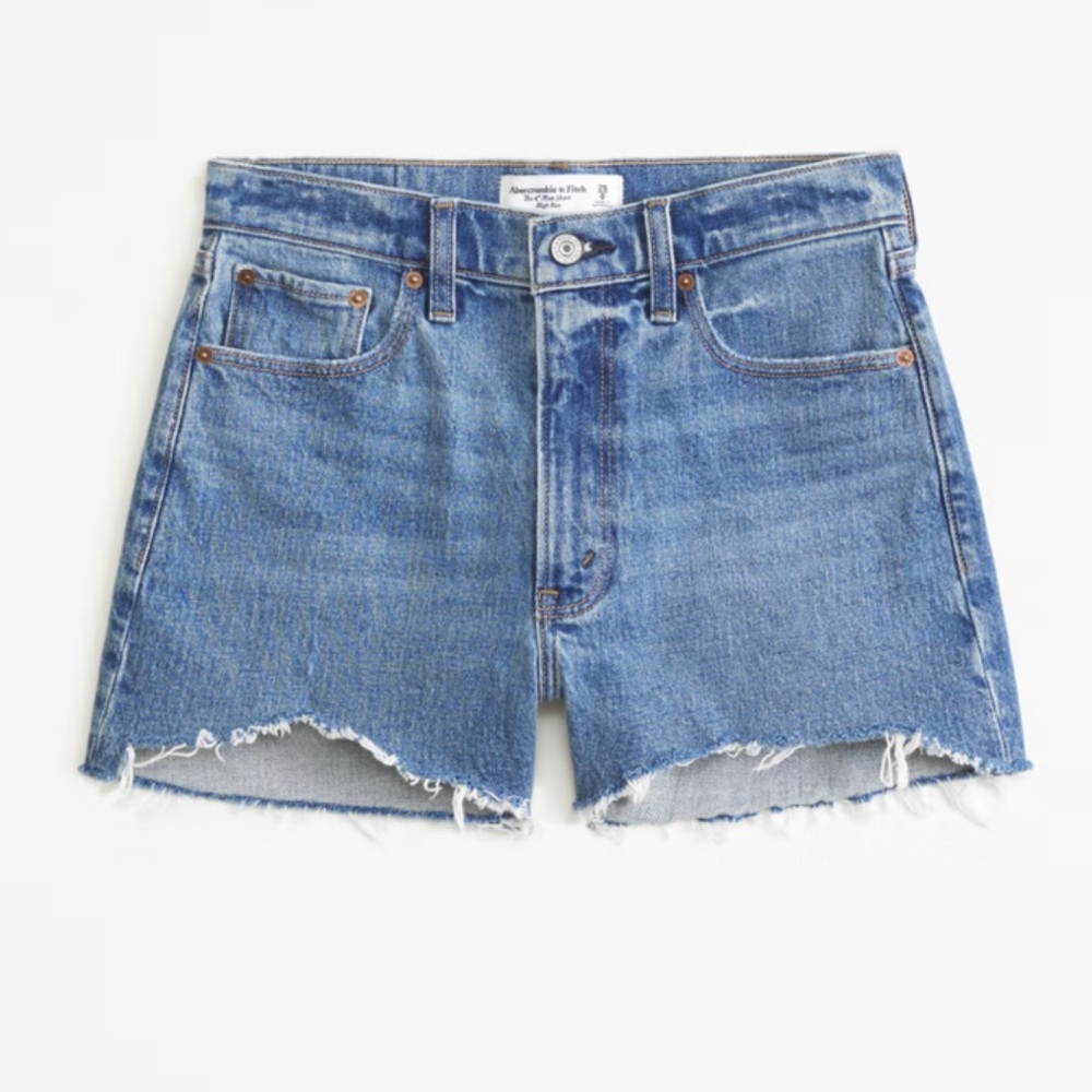 Abercrombie 4” mom shorts curve love